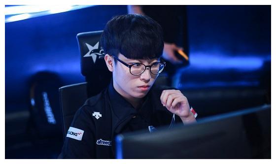 中的开放和 中的开放和