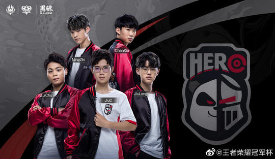 各国球队争 各国球队争