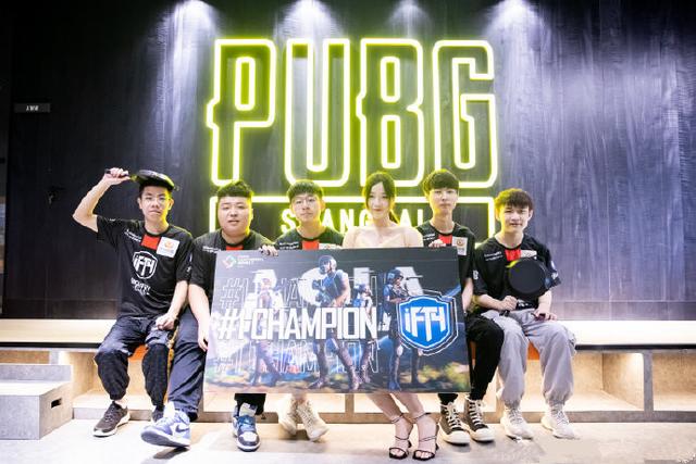 先接近两位 先接近两位