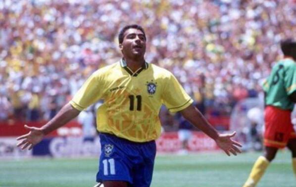 战者并不容 战者并不容